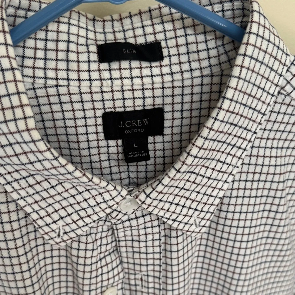 J. Crew Men's Small-Check Button-Down Shirt - dark blue and red